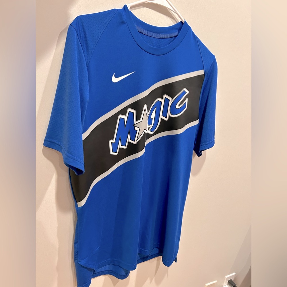 Small Nike Orlando Magic Shirt
